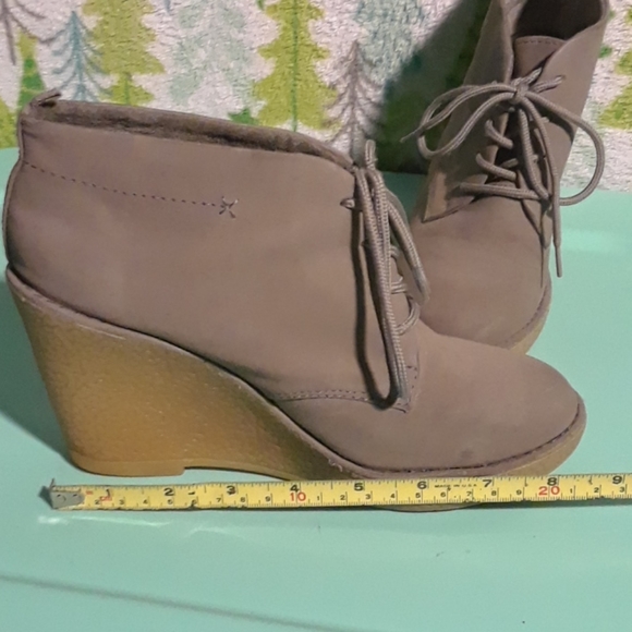 Grey Wedges - Picture 7 of 8